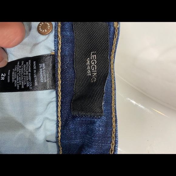 Express distressed jeans - Picture 3 of 4